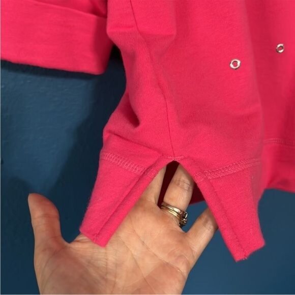 Karen Scott Pink tunic with Silver grommets - Picture 4 of 7